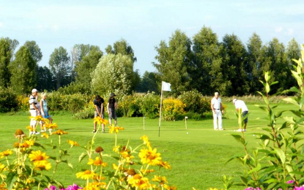 Foto: Golf in Wall GmbH & Co. KG;Golf in Wall - Golf lernen