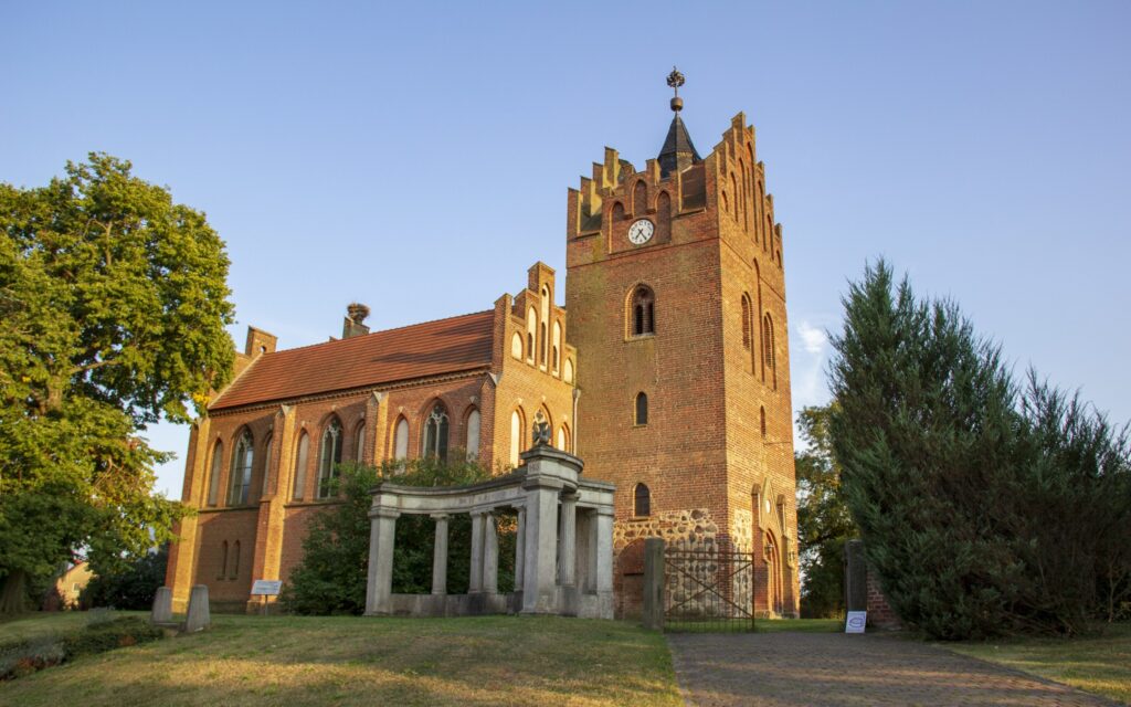 Dorfkirche in Linum