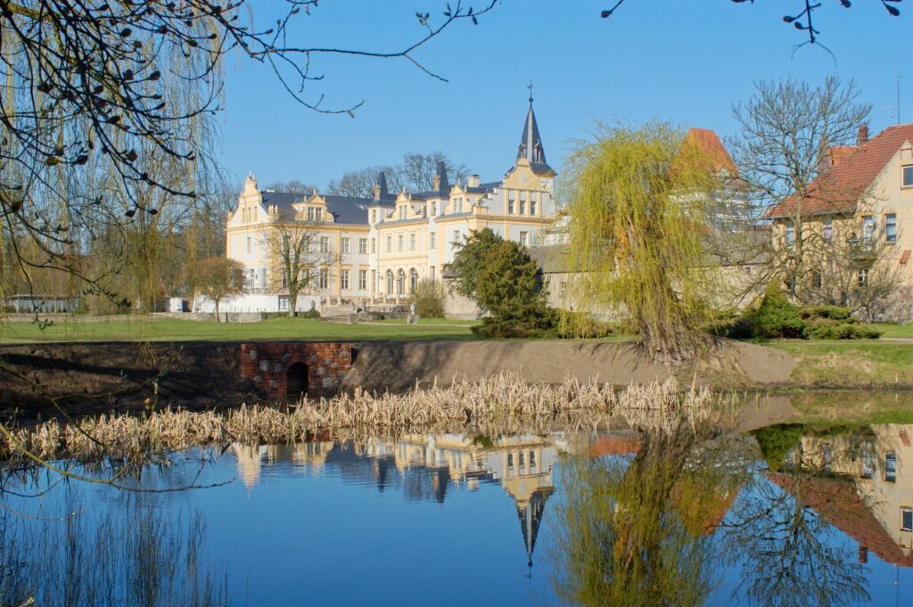 Johanna Kerrmann;Schloss und Gut Liebenberg im Winter