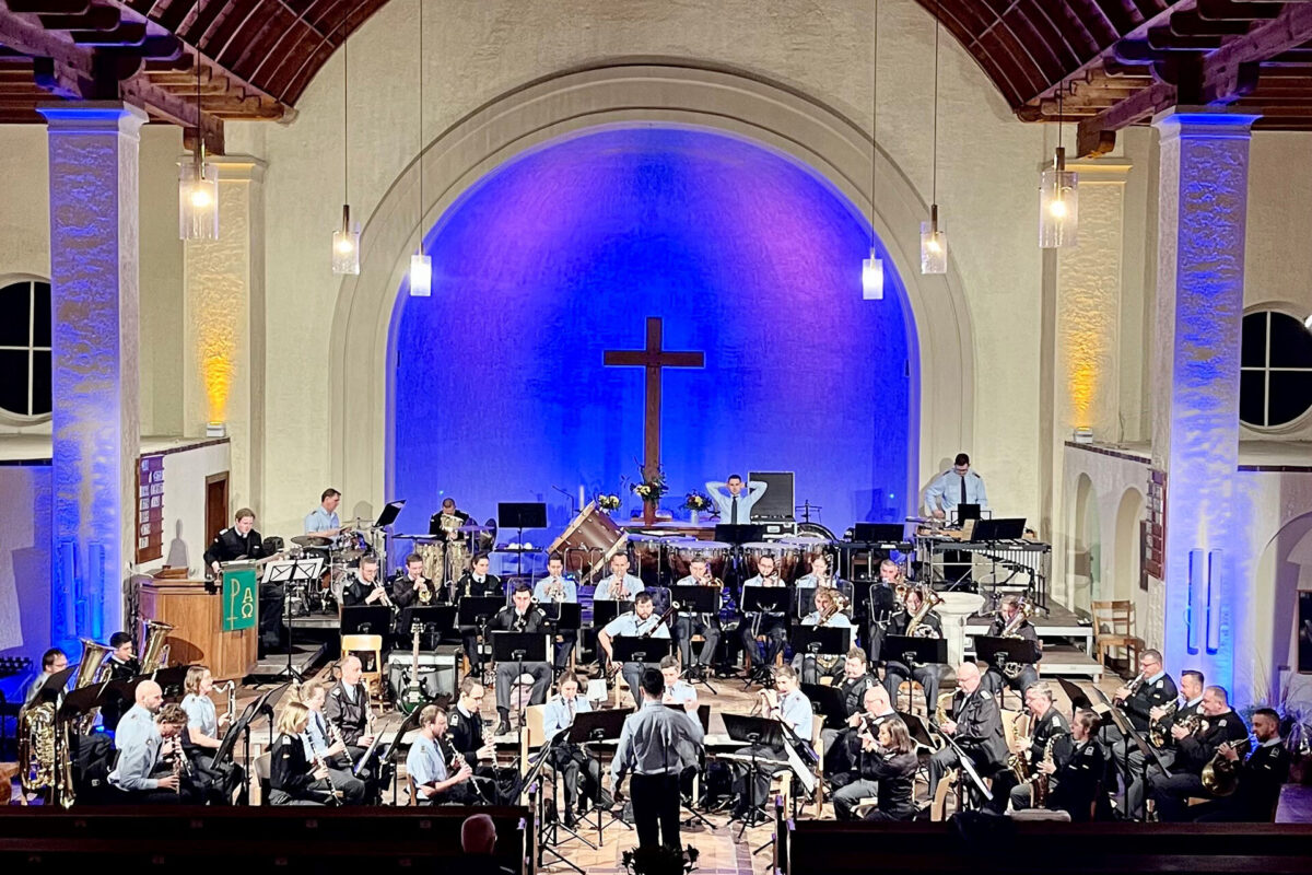 Heeresmusikkorps in Kirche St. Nicolai, Foto: Marco Bartsch, Lizenz: TKO gGmbH