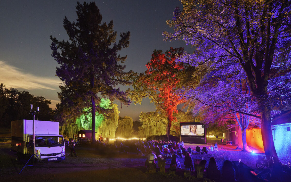 Freiluftkino im Schlosspark, Foto: DKB Stiftung, Lizenz: DKB Stiftung