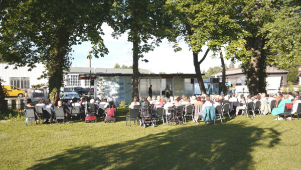 Traumschüff am Havelschloss Zehdenick, Foto: Myriam Oosterkamp, Lizenz: Traumschüff eG
