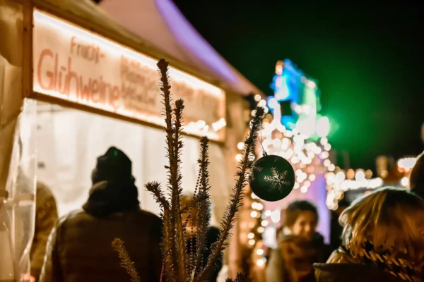 Glühweinstand auf dem Weihnachtsmarkt Oranienburg