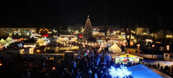 Weihnachtsmarkt Oranienburg Panorama vom Schlossbalkon