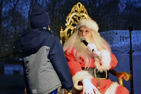 Weihnachtsmannsprechstunde auf dem Weihnachtsmarkt Oranienburg